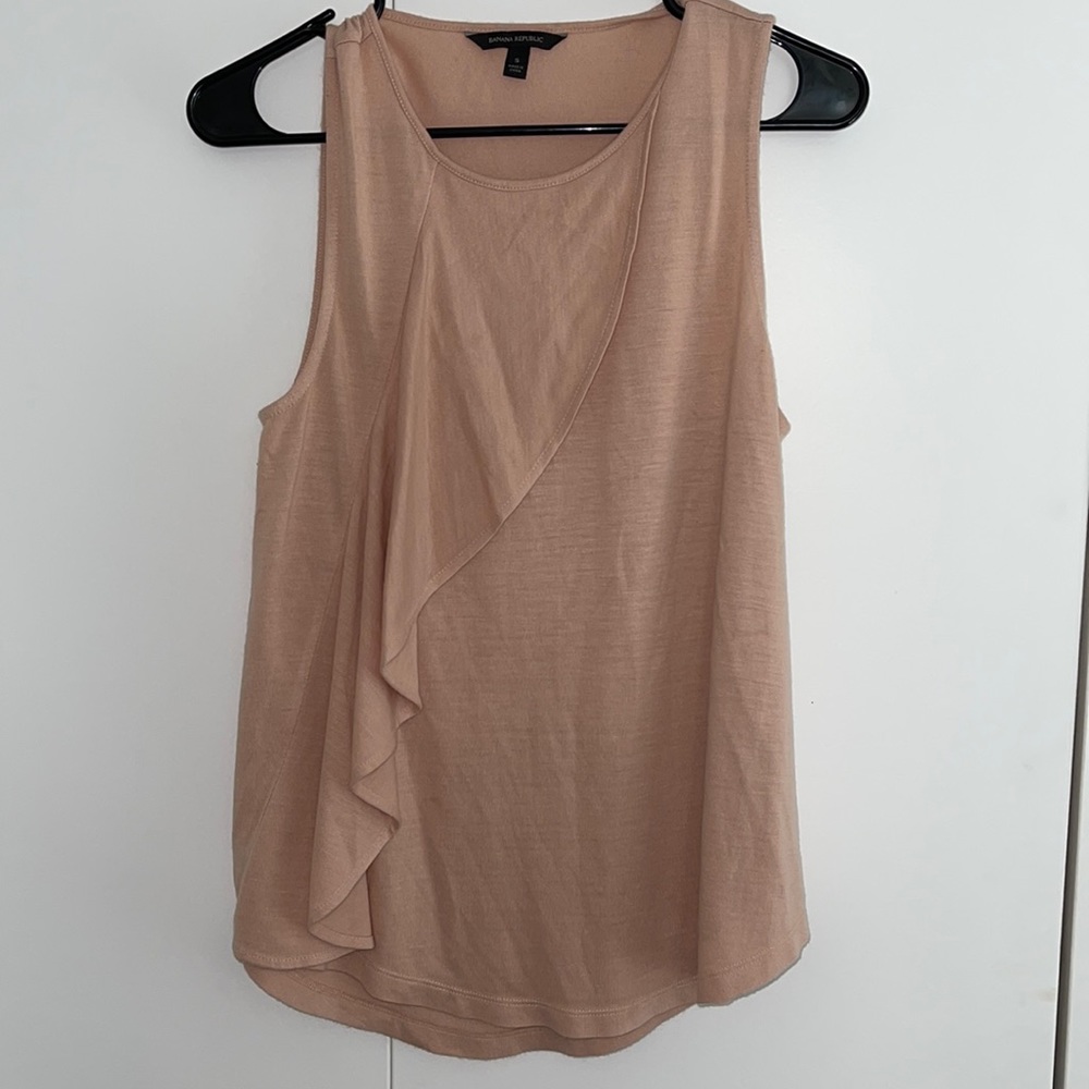 Banana Republic tank top rose blouse